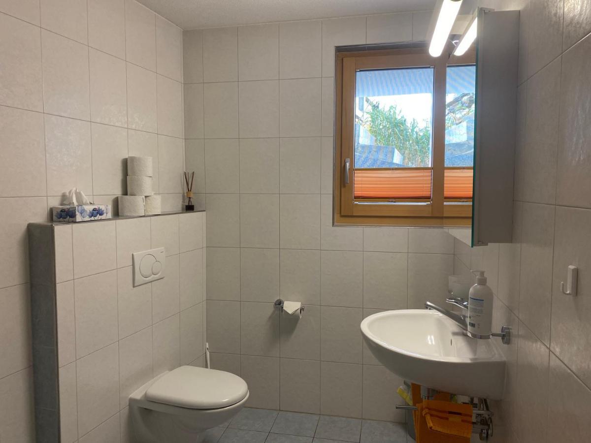 Ferienwohnung In Tschlin Mit Panoramablick エクステリア 写真